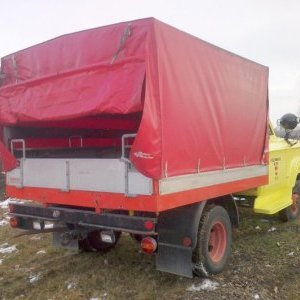 foto 4x4 veterán 5.4t Dodge V8 Mowag hasič plachta valník naviják