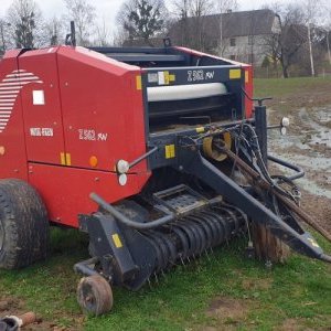 foto balíkovač seno 120x120cm agro přívěs za traktor Metal-Fach Z562