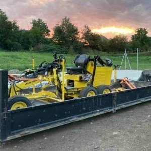 foto Laser Grader 2D nivelace