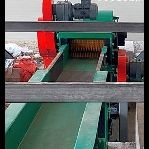 foto drtič bio štěpkovač 45kW 6-8 prm/h 400x120 dřevo biomasa