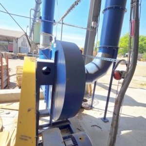 foto 80m vzduchotechnika 3.5m3/s odsávač pilin dřevoprovoz ventilace