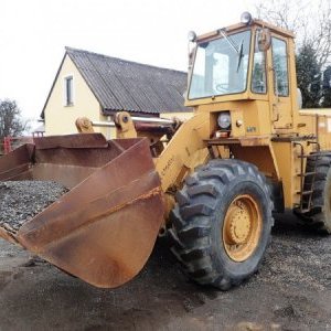 foto problém motor 11t nakladač na 1.5m3/3t UDARNIK TO18