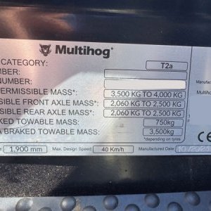 foto demo! 4x4 komunál 3.5t 75HP 40km/h traktor sypač Multihog CX75 MKII