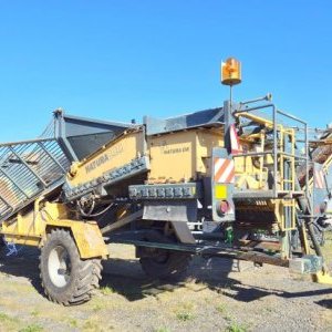 foto 250t/h čistič cukrové řepy 12t agro přívěs 12t SPZ Natura200
