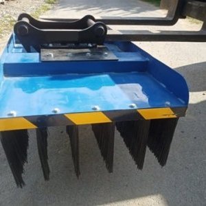 foto 150cm zametací kartáč na vidle nebo bagr