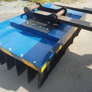 foto 150cm zametací kartáč na vidle nebo bagr