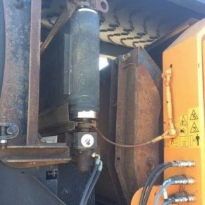 foto PROBLÉM 46t drtič bio 2v1 mobil návěs Doppstadt DZ750 dřevo
