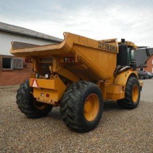 foto 10t / 5.5m3 dumper Hydrema 912 F