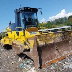 foto 32t kompaktor Tana G320