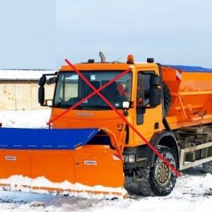 foto SIMED zimní nástavby: sypač PMS210 +radlice SVS1.7E