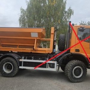 foto SIMED zimní nástavby: sypač PMS210 +radlice SVS1.7E