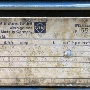 foto bentonit míchací stanice 2x4000 ltr ,elektrocentrála (po renovaci)